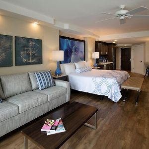 Junior King Suite Beach View